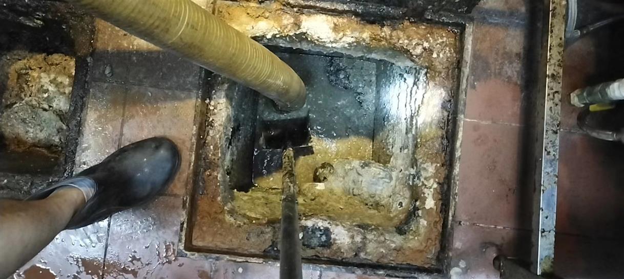 黔东南污水池清理一般都有毒气，怎么预防中毒呢？